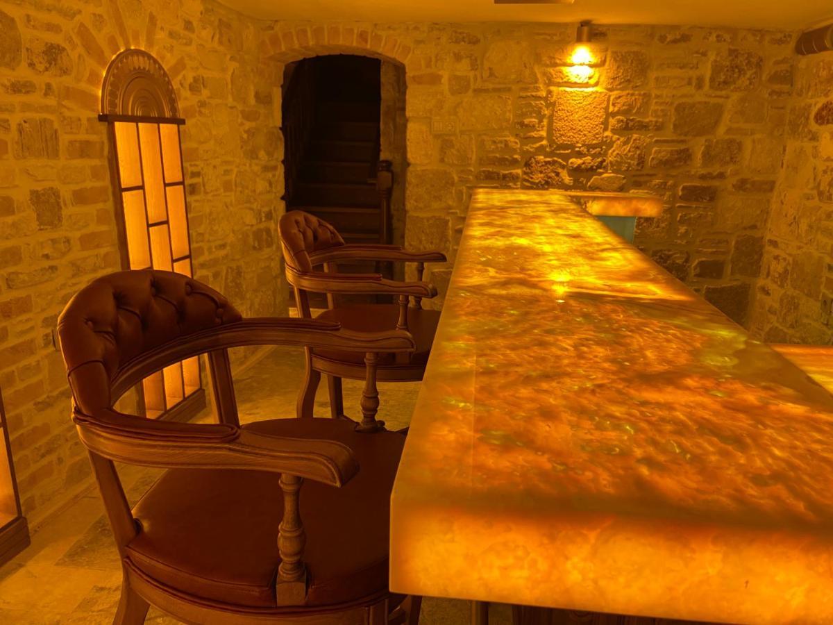 Dionysos 1789 Boutique Hotel Foça Eksteriør bilde