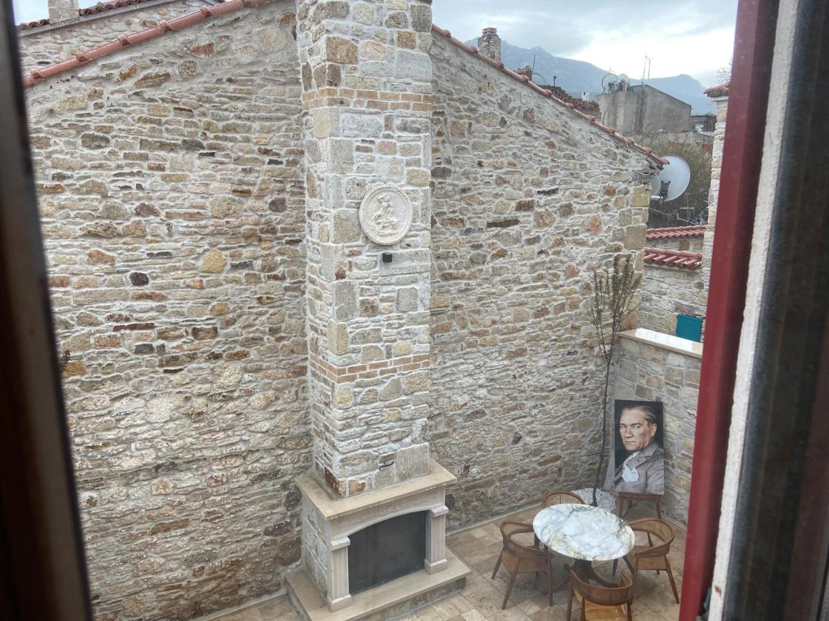 Dionysos 1789 Boutique Hotel Foça Eksteriør bilde