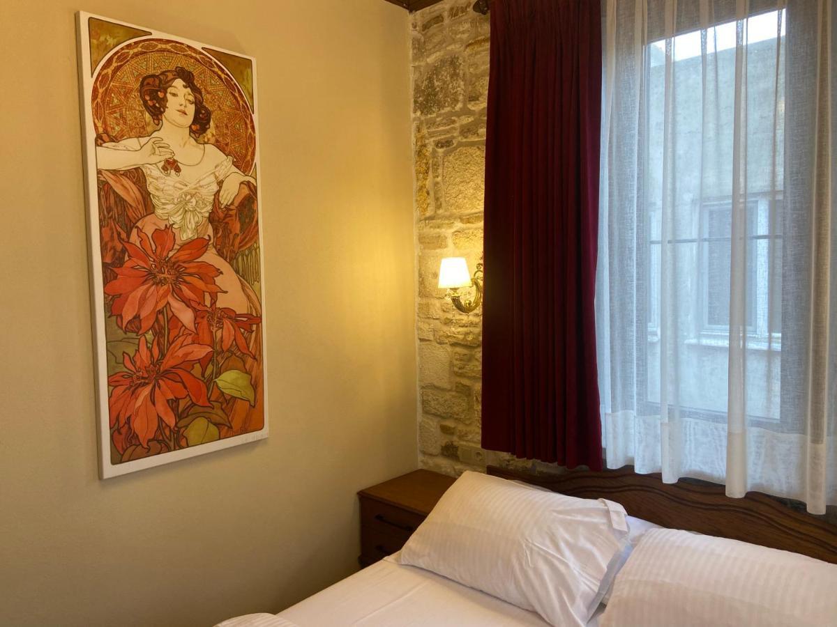 Dionysos 1789 Boutique Hotel Foça Eksteriør bilde