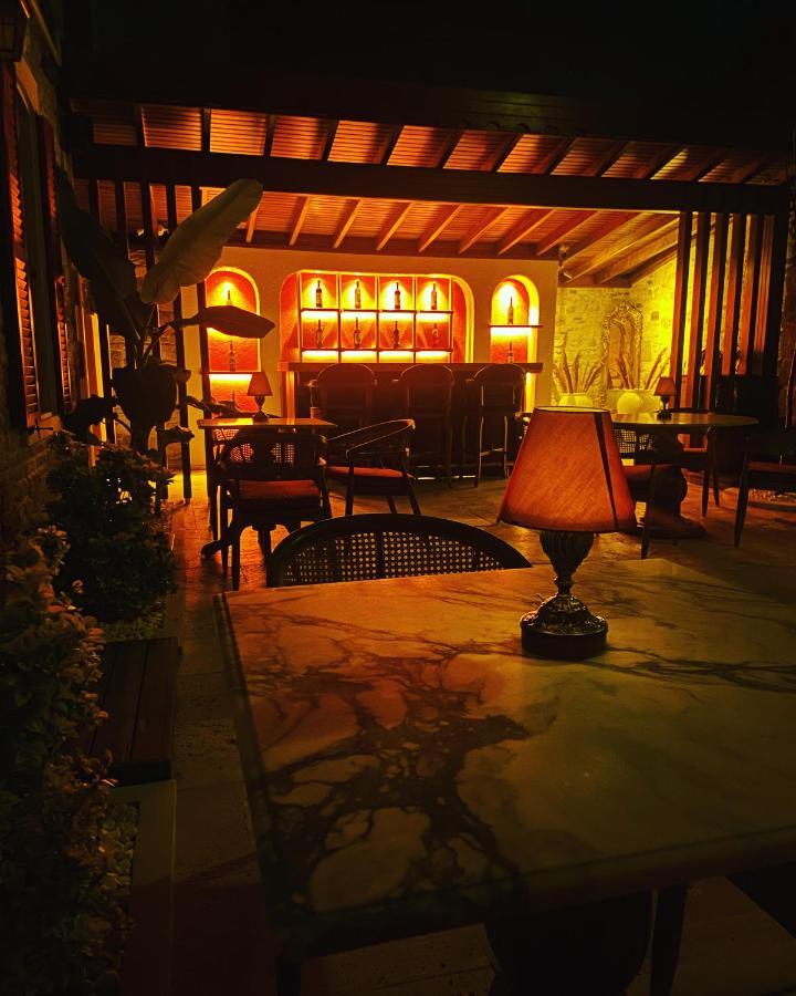 Dionysos 1789 Boutique Hotel Foça Eksteriør bilde